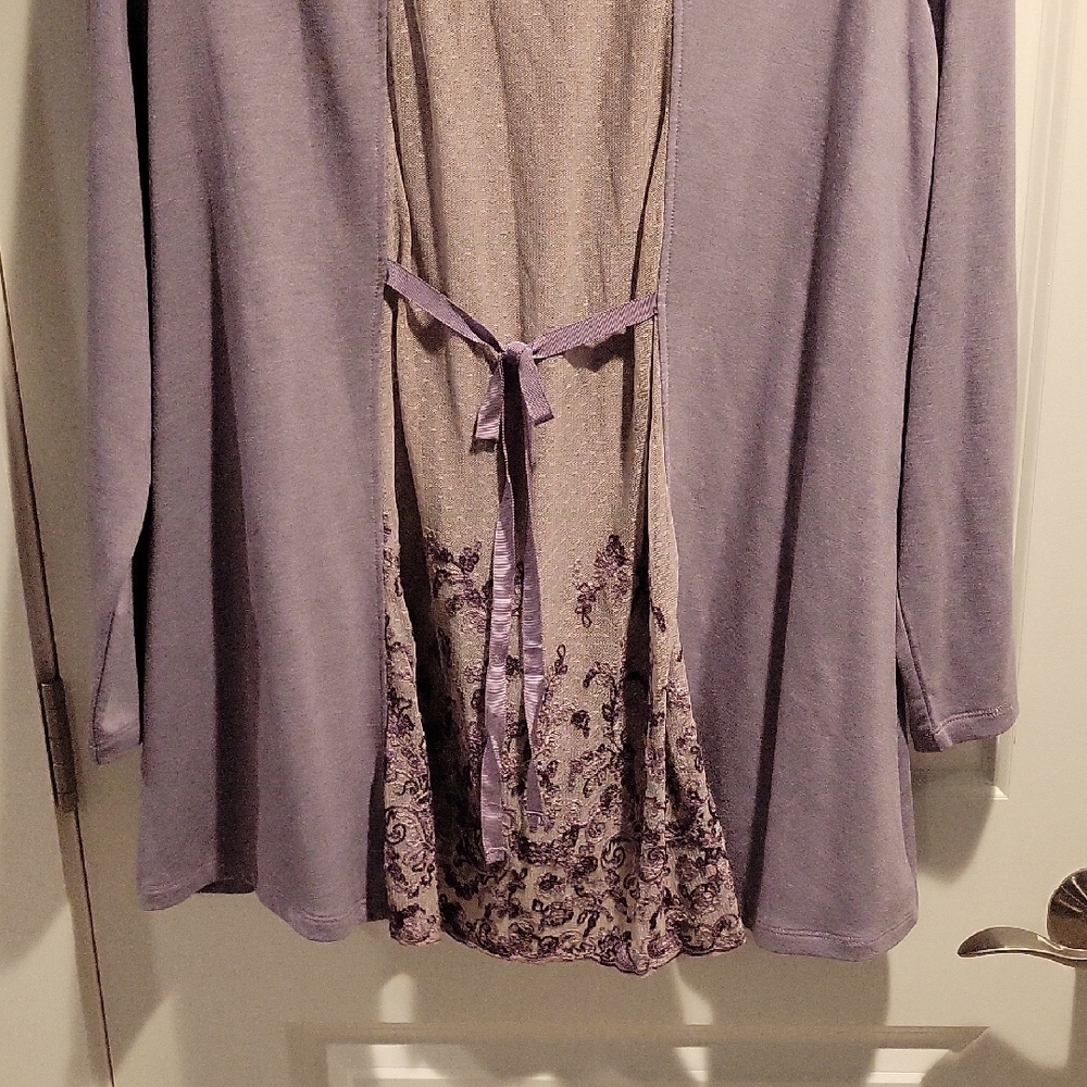 Logo Loungewear - image 3